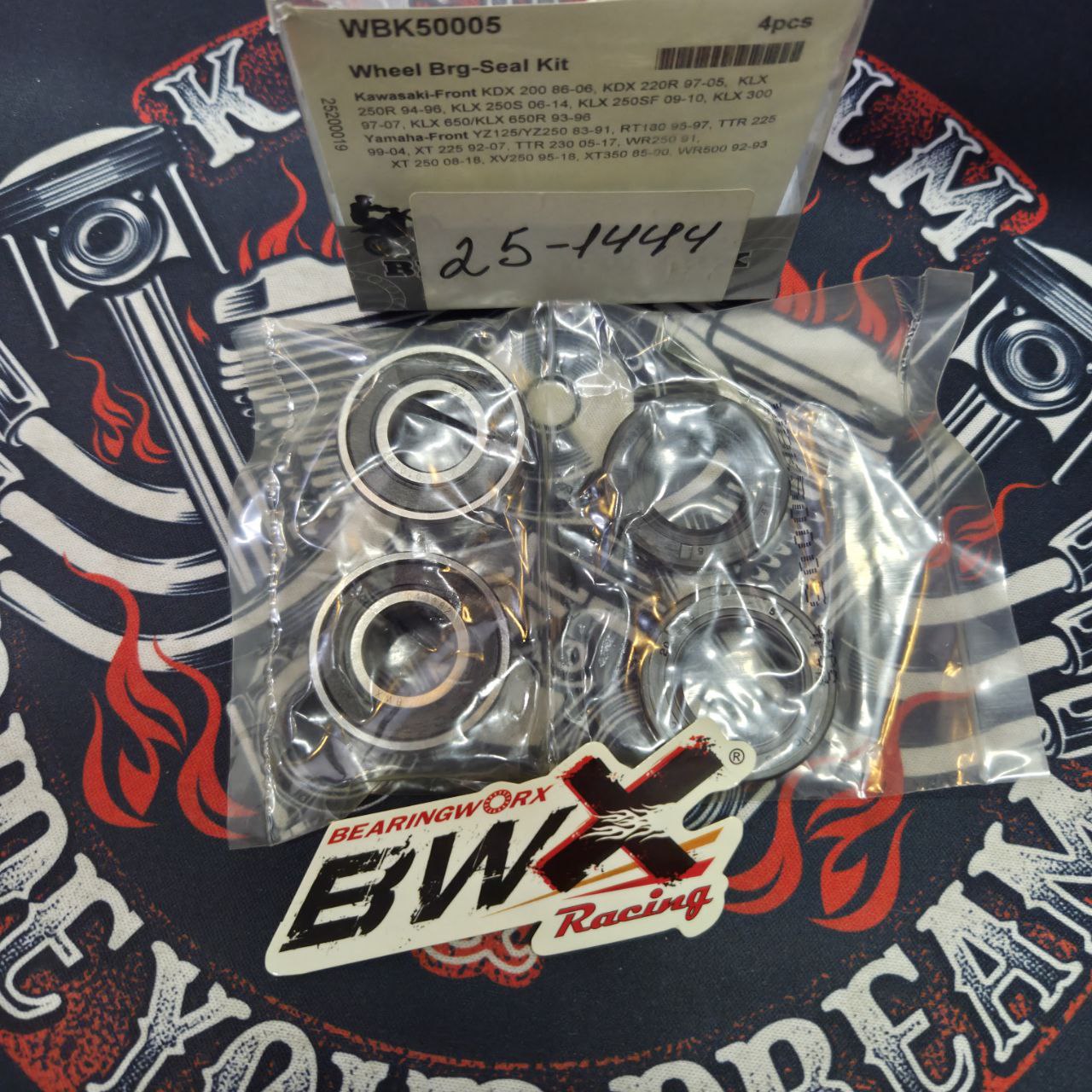 220fc1fad29989e460dad4e55ea5f9b9.jpg Подшипники переднего колеса BWX WBK50005 Kawasaki KLX 650 93-96, Yamaha YZ 125/250 83-91, XT 600 84-95 аналог AllBalls 25-1444