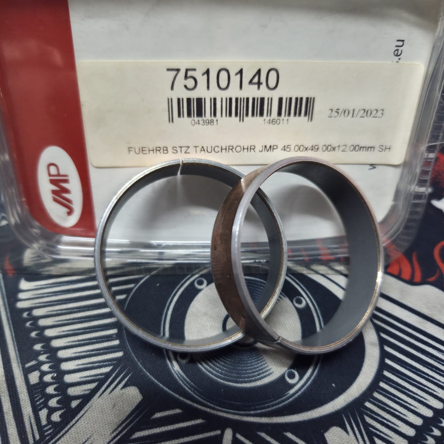 233572cff788ee353d154f3df3290cd0.jpg Направляющие вилки JMP 7510140 45*12*2 аналог GBS-024