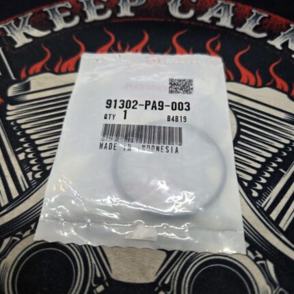 Уплотнительное кольцо крышки масляного фильтра O-Ring Honda 91302‑PA9‑003 (39,8 × 2,2 мм)
