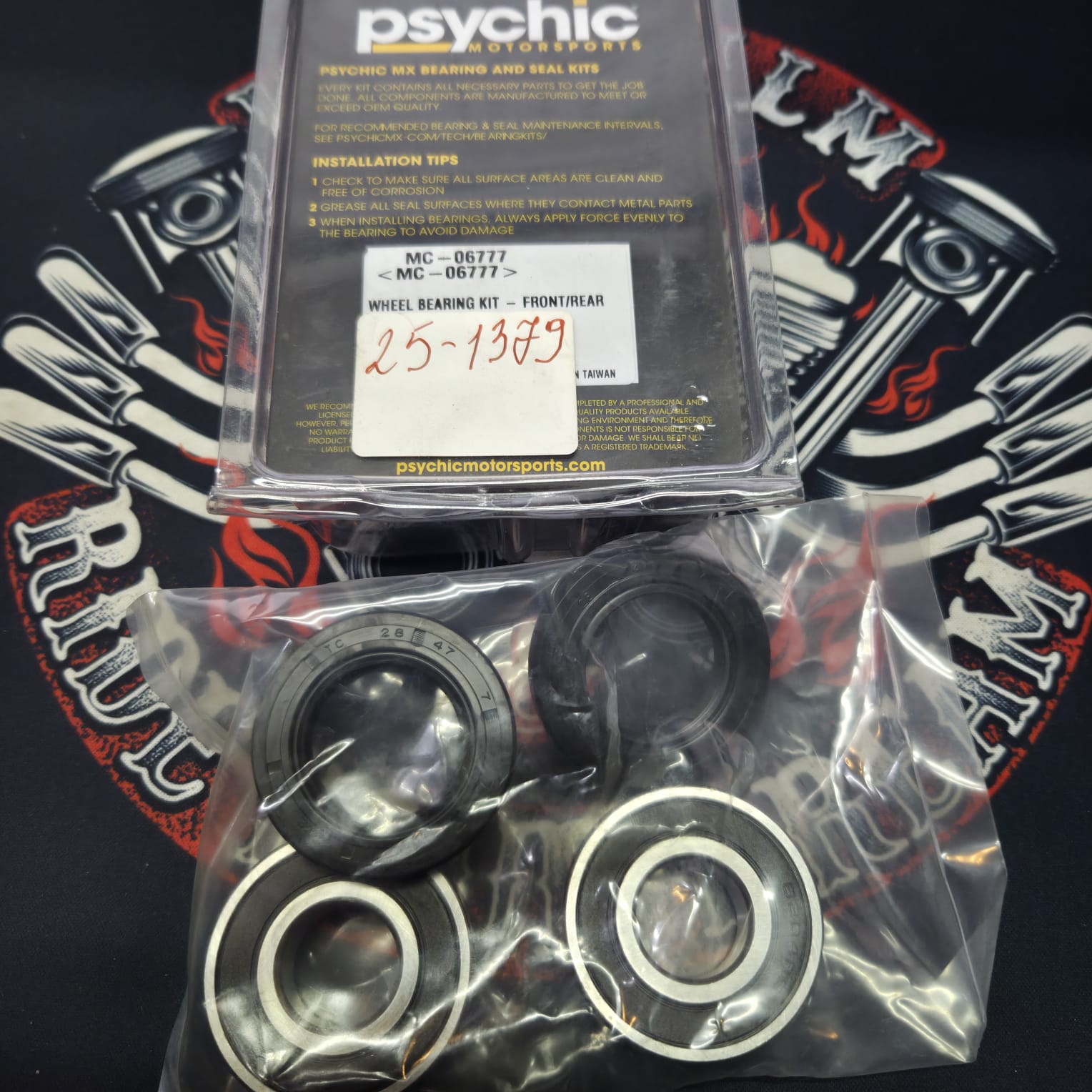 e95dd6948b6a36262a7f79379635a095.jpg Подшипники передних колес Psychic MC-06777 BMW G 650X MOTO 06-07, Honda CBR 600F4 99-00, CBR 650F 14-16, NC 700 12-16, VT 750C 04-16, VFR 800 98-15, CBR 900RR 98-99, XL 1000V 99-11, CBR 1100XX 99-07 (25-1379)