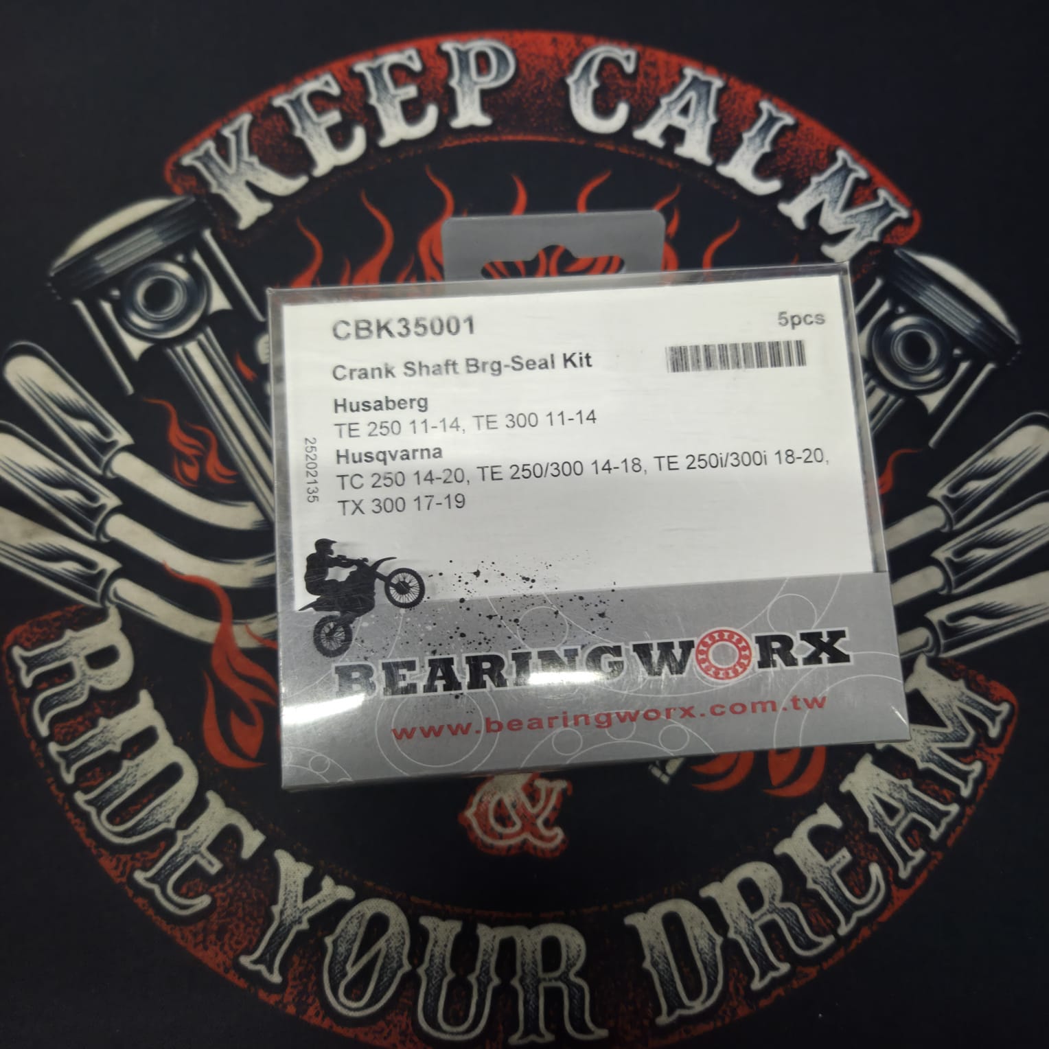 f09366d8aefcb3bfe73979ba1c18a061.jpg Подшипники коленвала BWX CBK35001 KTM SX/EXC 250/300 04-25, FREERIDE 250R 14-17, Husqvarna TE/TC 250/300 14-25, Husaberg TE 250/300 11-14 24-1098